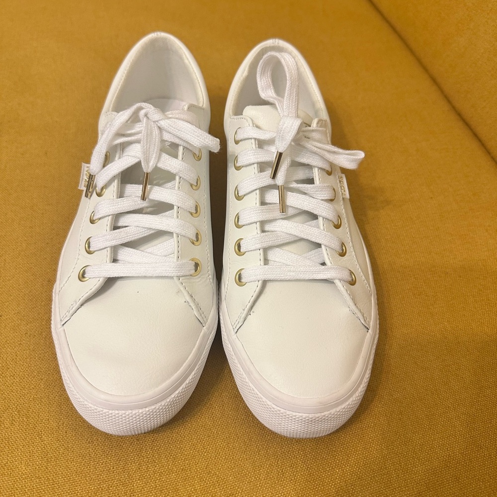 Ked’s White sneakers women’s size 8